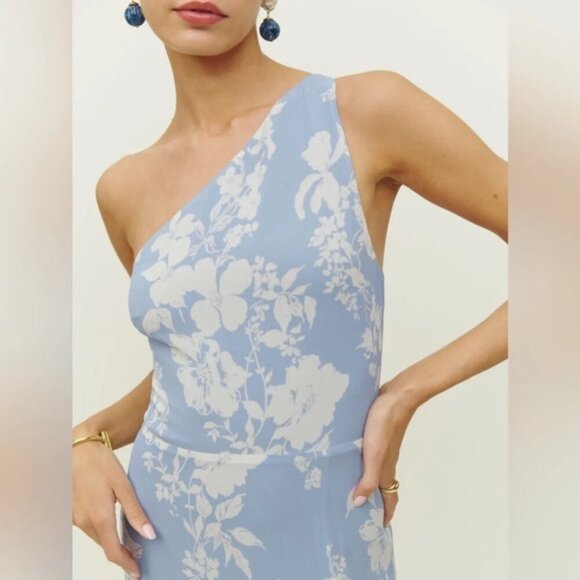 NEW Reformation Evelyn Maxi Dress One Shoulder Side Slit Aliso Blue Floral  sz 2 - Picture 5 of 15